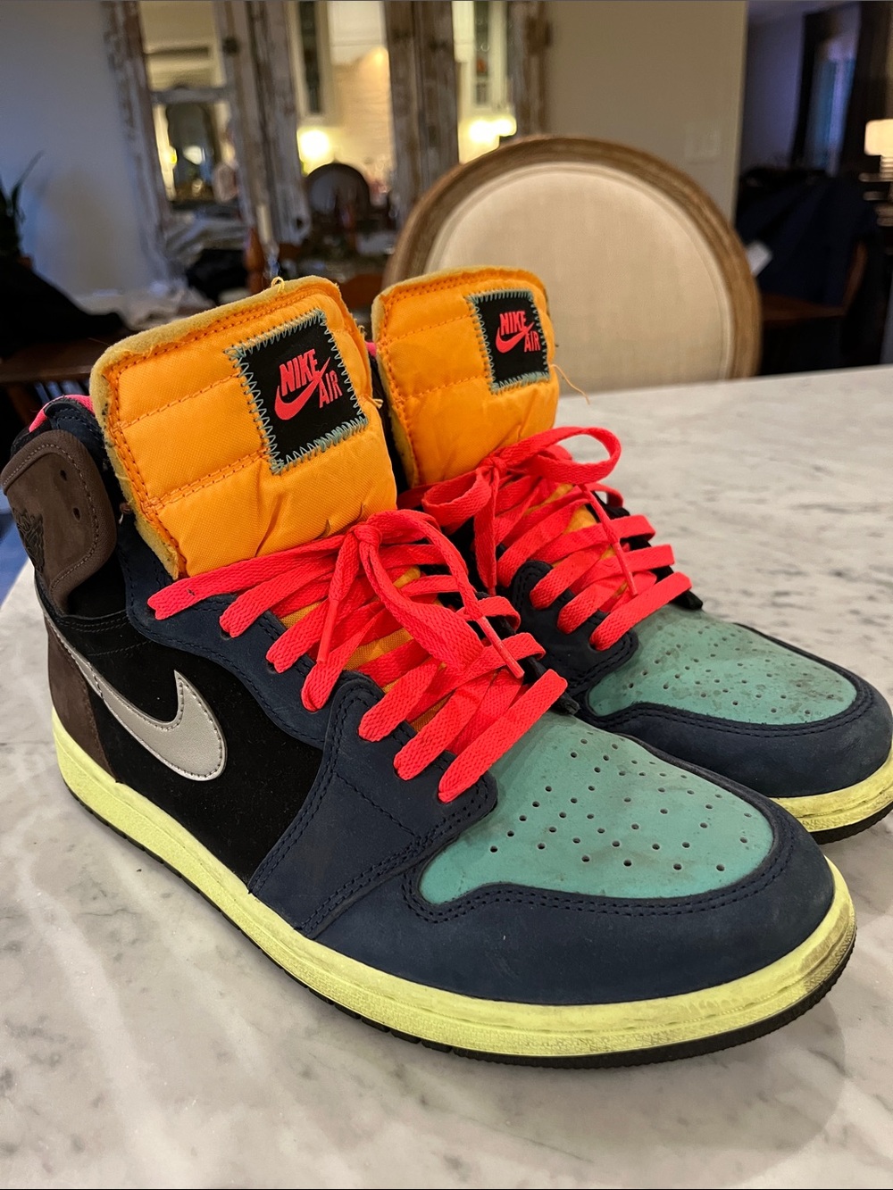Air Jordan 1 High Tokyo Bio Hack, 10.5